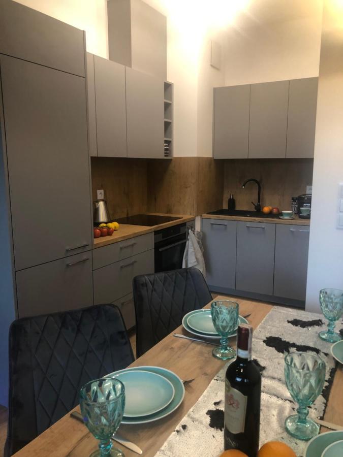 Central Point Apartament, Browary Warszawskie , Free Wifi, Fv Warschau Buitenkant foto