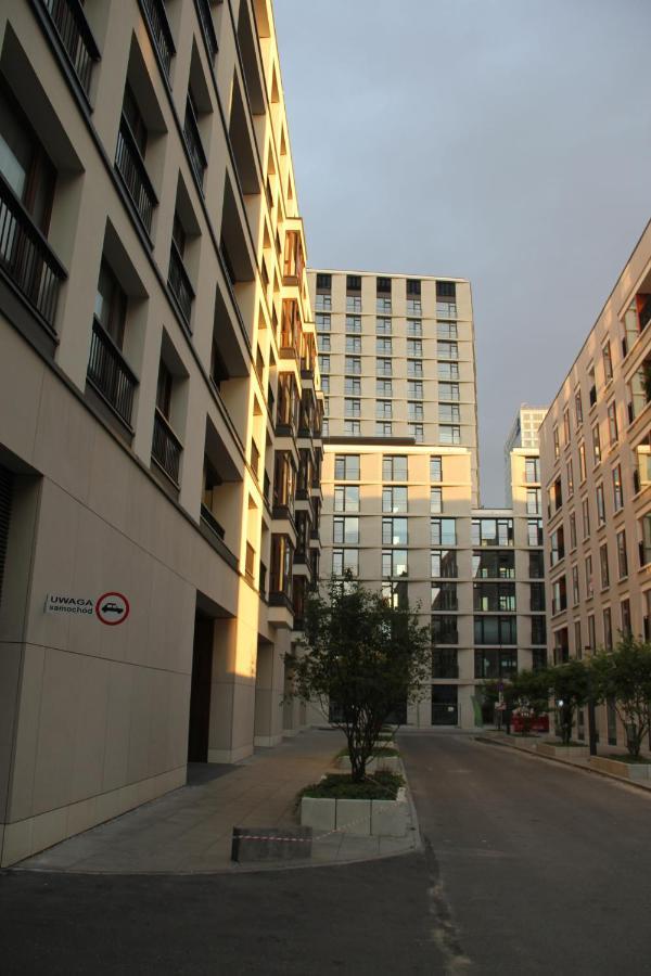 Central Point Apartament, Browary Warszawskie , Free Wifi, Fv Warschau Buitenkant foto